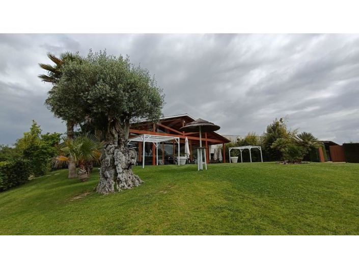 Image No.3-3 Bed House for sale