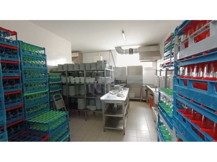 Image No.35-3 Bed House for sale