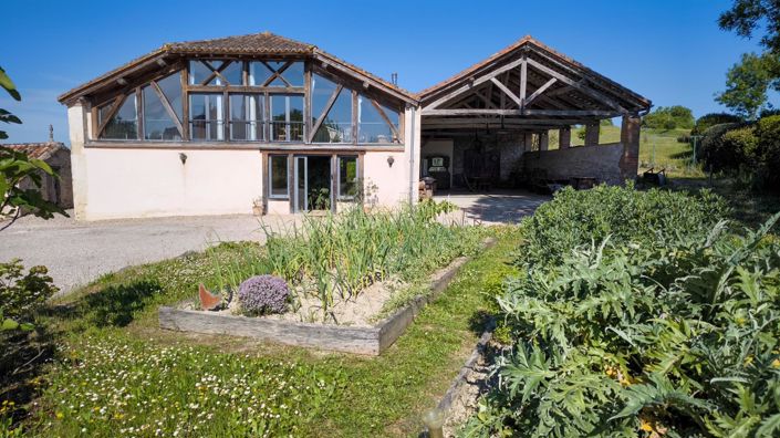 Image No.18-9 Bed House for sale