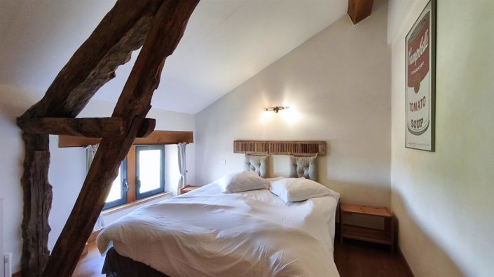 Image No.26-9 Bed House for sale