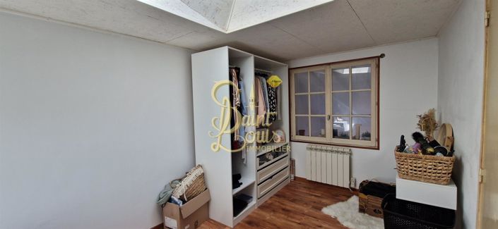 Image No.15-4 Bed House for sale