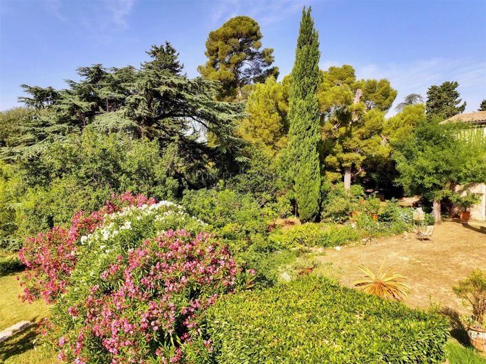 Image No.7-6 Bed House for sale