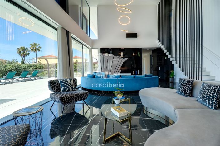 Image No.11-5 Bed House for sale