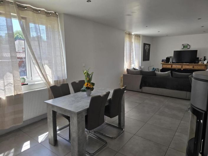 Image No.6-3 Bed House for sale