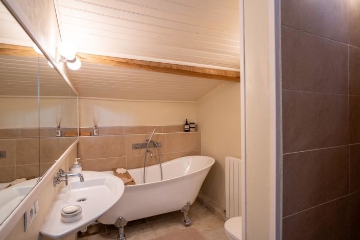 Image No.13-4 Bed House for sale