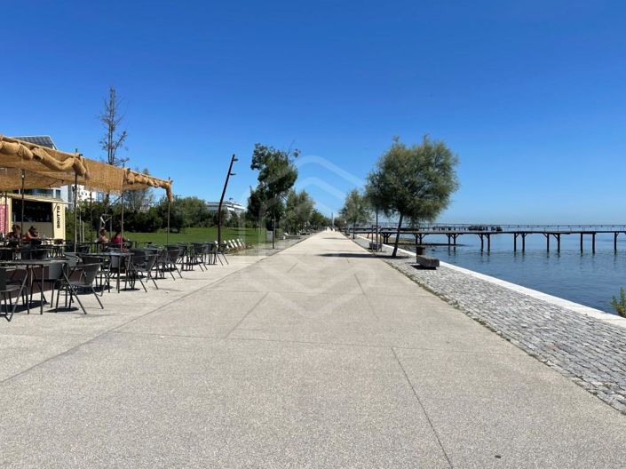 Image No.55-1 Bed Apartment for sale