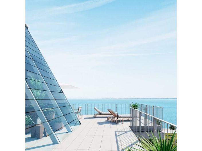 Image No.12-2 Bed Apartment for sale