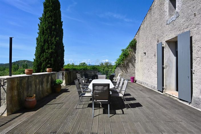 Image No.17-12 Bed House for sale