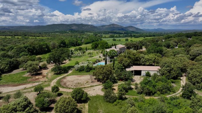 Image No.18-12 Bed House for sale