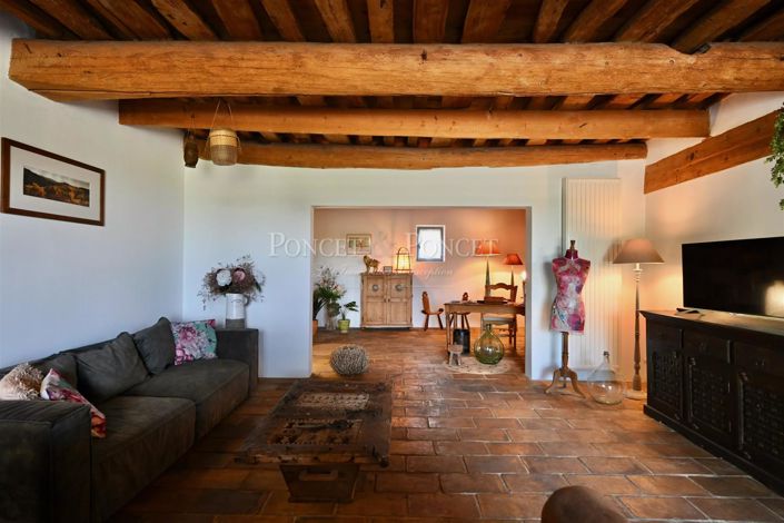 Image No.23-12 Bed House for sale