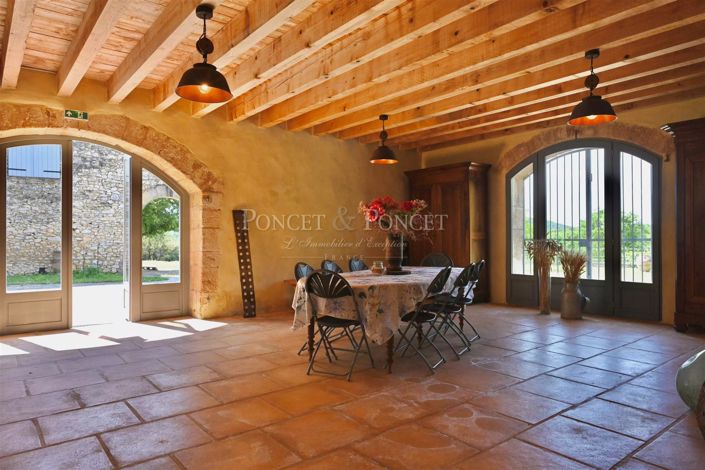 Image No.28-12 Bed House for sale