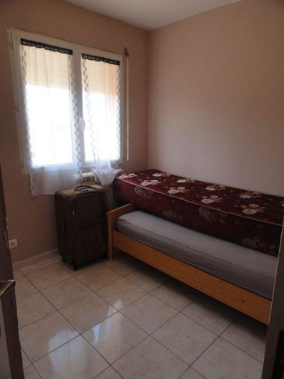 Image No.6-3 Bed House for sale