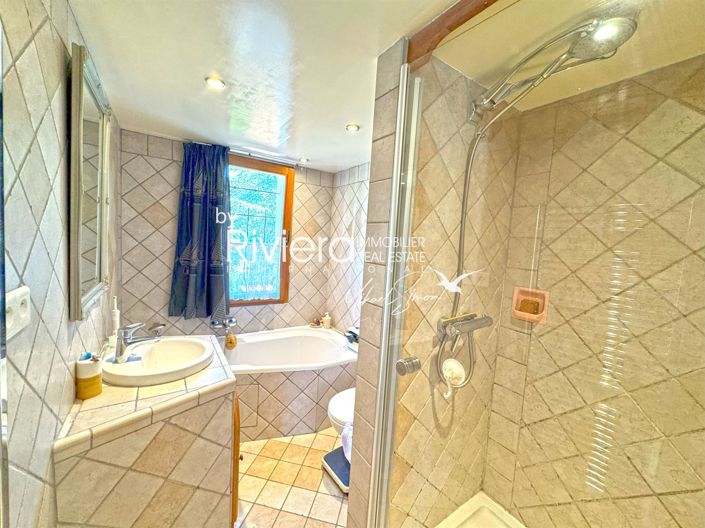 Image No.14-4 Bed House for sale