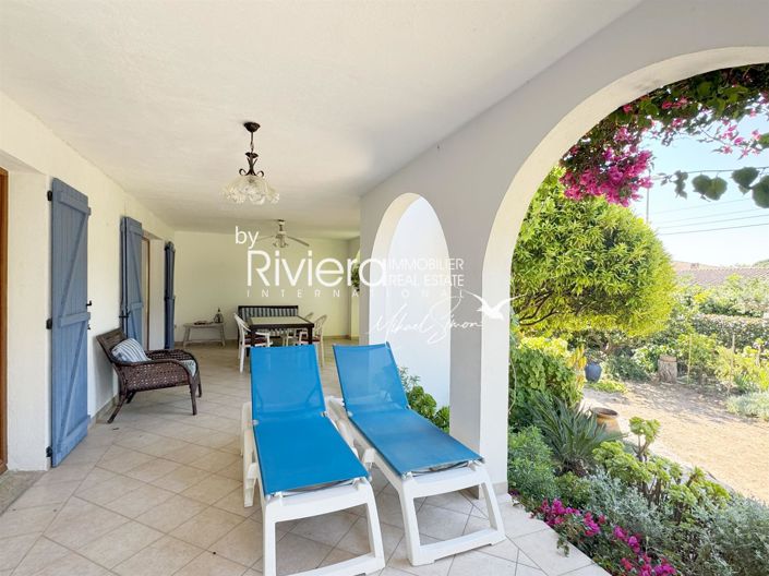 Image No.18-4 Bed House for sale