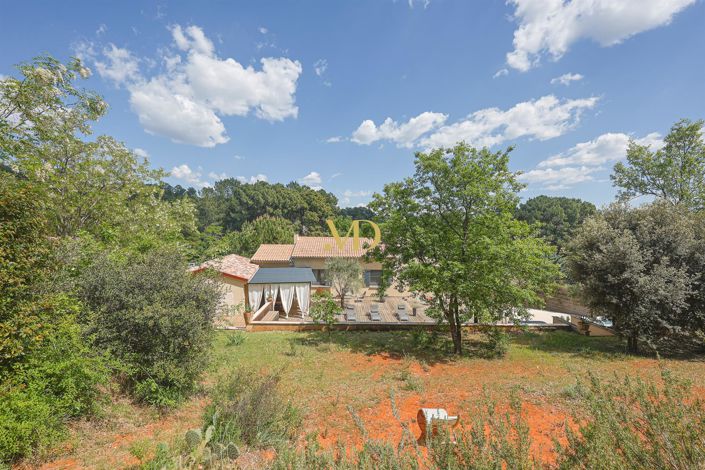 Image No.10-5 Bed House for sale