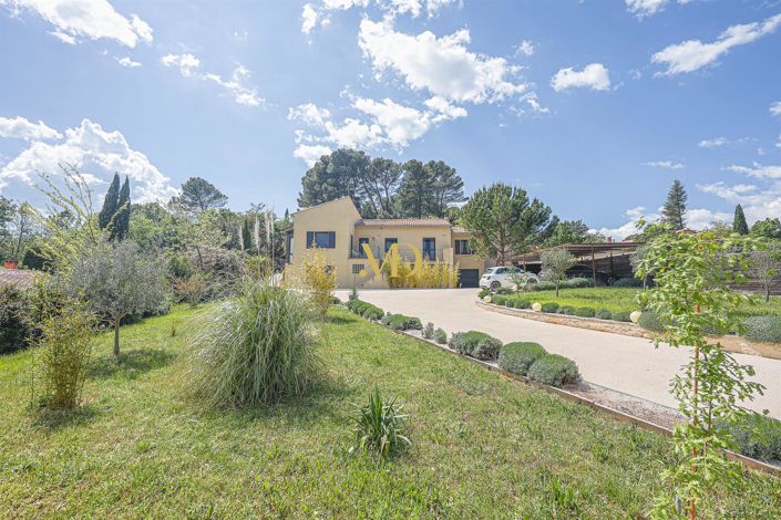 Image No.28-5 Bed House for sale