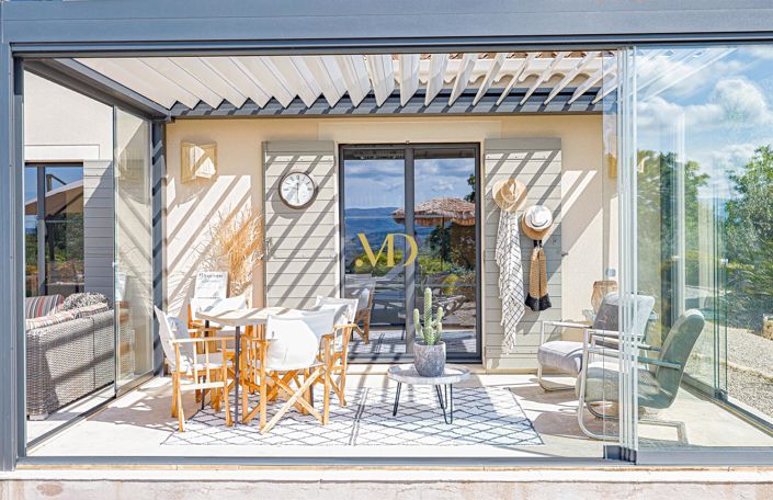 Image No.17-4 Bed House for sale