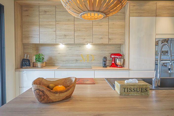 Image No.29-4 Bed House for sale