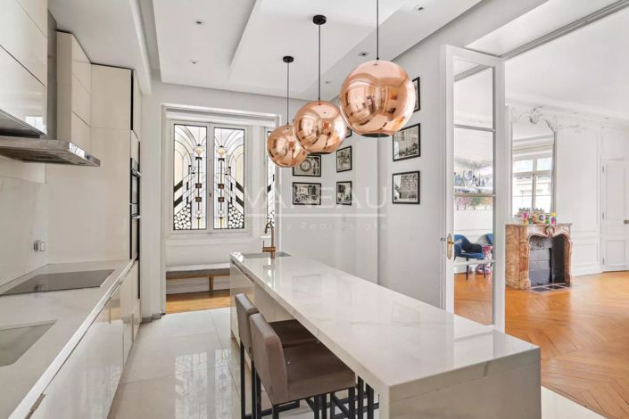 Image No.7-3 Bed Apartment for sale