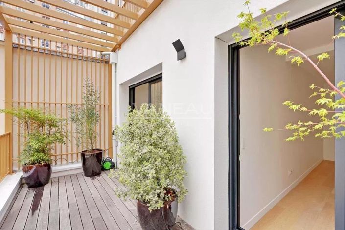 Image No.4-4 Bed House for sale