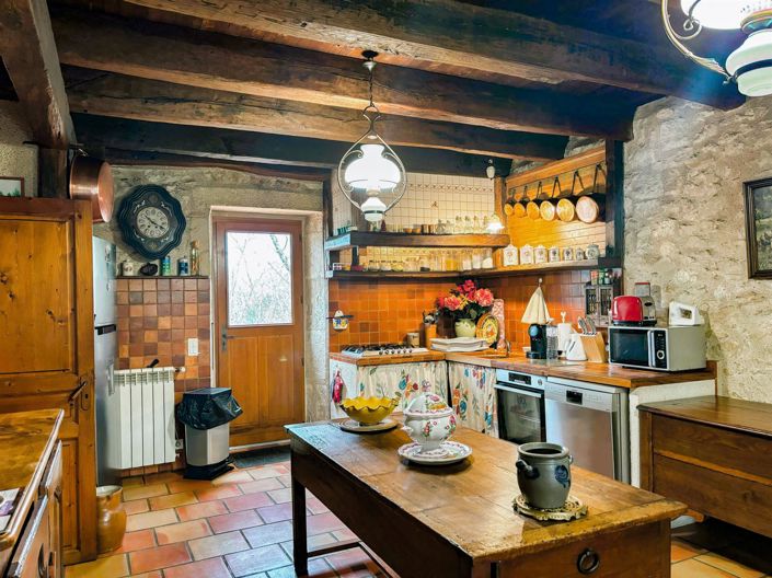 Image No.6-3 Bed House for sale