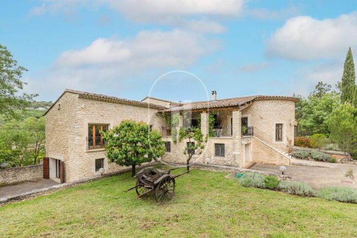 Image No.1-4 Bed House for sale