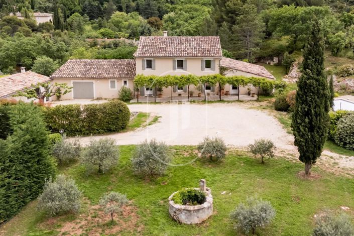 Image No.2-4 Bed House for sale