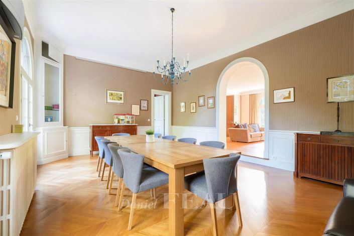 Image No.10-5 Bed House for sale