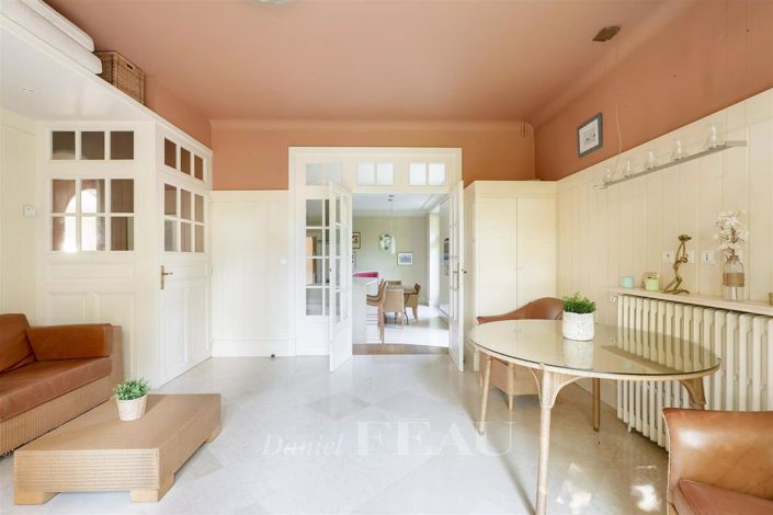 Image No.35-5 Bed House for sale