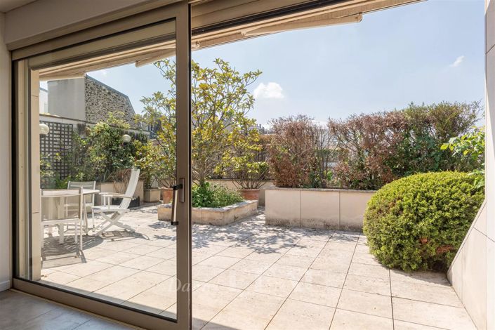 Image No.21-3 Bed Apartment for sale