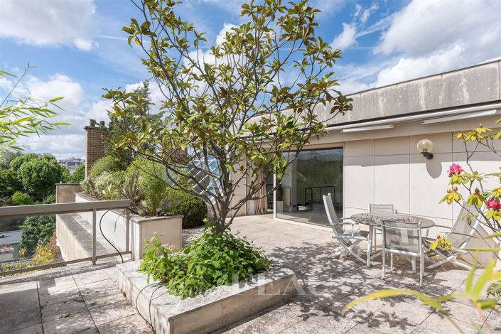 Image No.38-3 Bed Apartment for sale