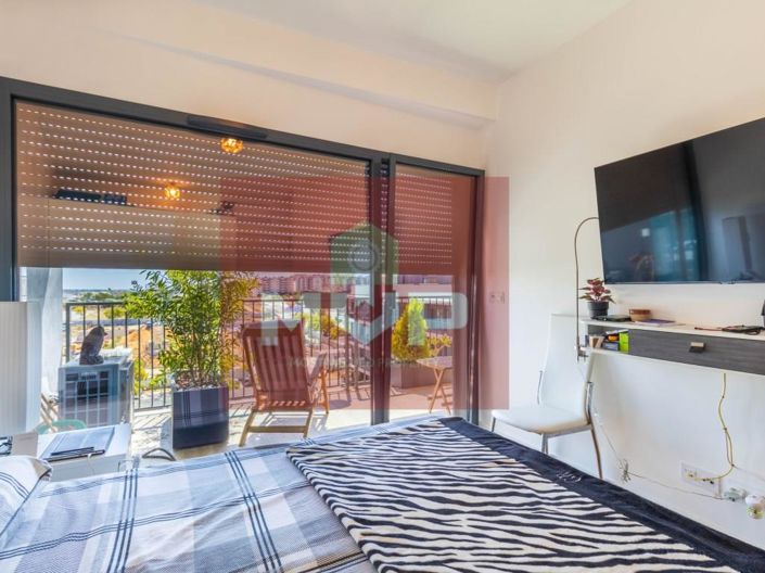 Image No.11-3 Bed Apartment for sale