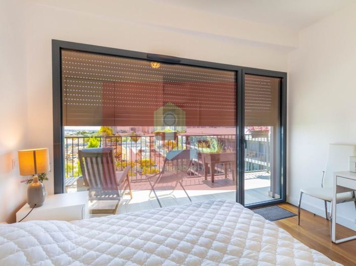 Image No.18-3 Bed Apartment for sale