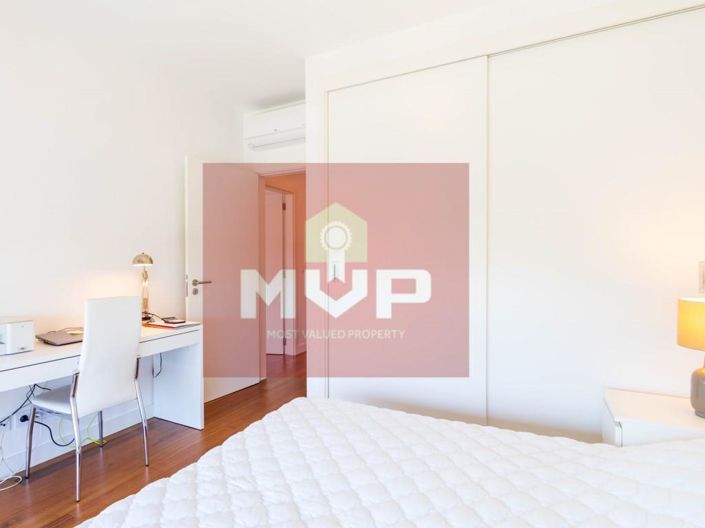 Image No.19-3 Bed Apartment for sale