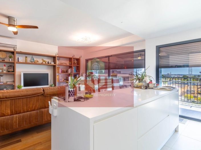 Image No.6-3 Bed Apartment for sale