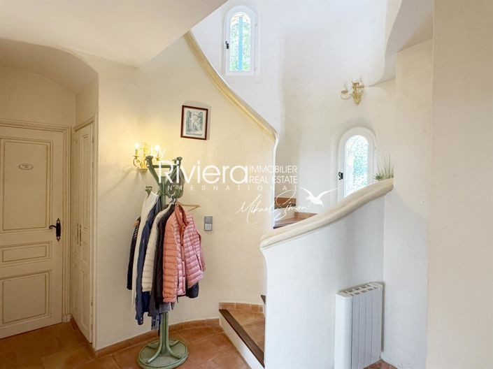 Image No.25-3 Bed House for sale