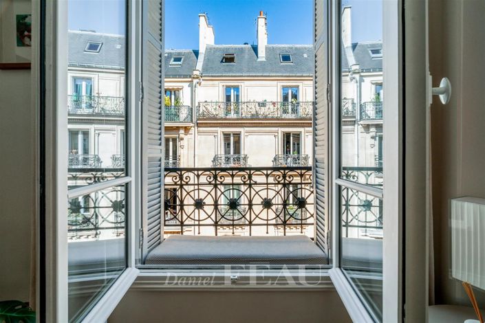 Image No.3-3 Bed Apartment for sale