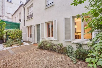 3 Bed Apartment for sale