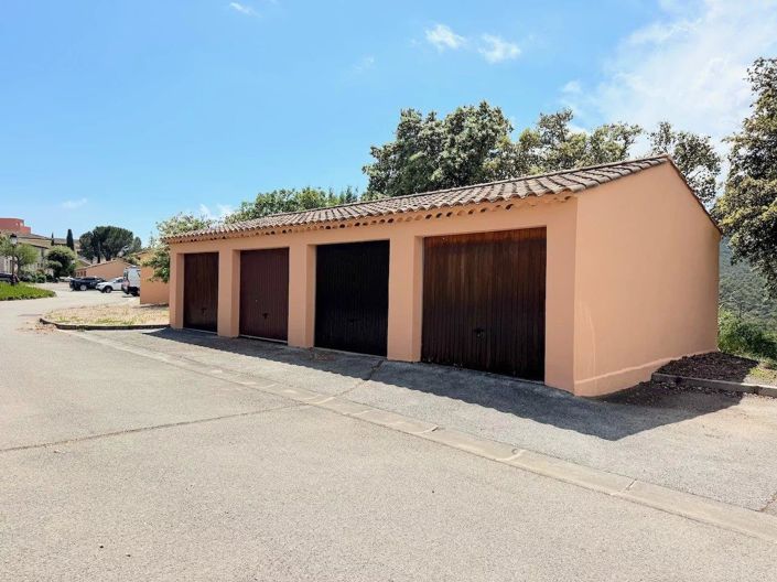 Image No.30-3 Bed House for sale