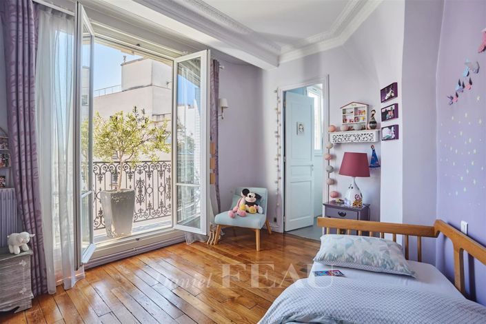 Image No.13-3 Bed Apartment for sale