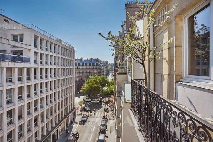 Image No.20-3 Bed Apartment for sale