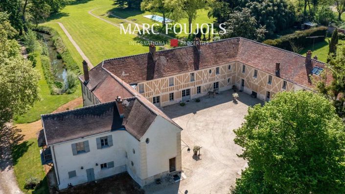 Image No.1-12 Bed House for sale