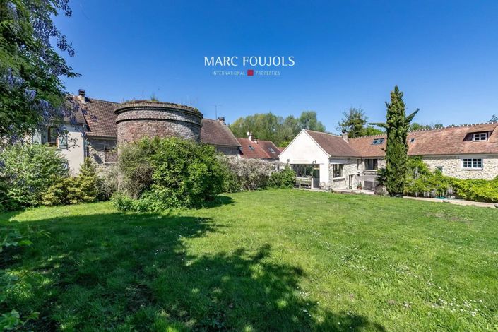 Image No.14-12 Bed House for sale