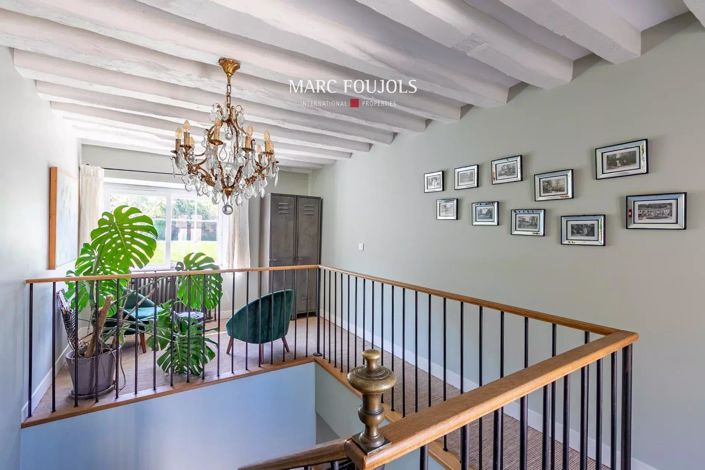 Image No.20-12 Bed House for sale