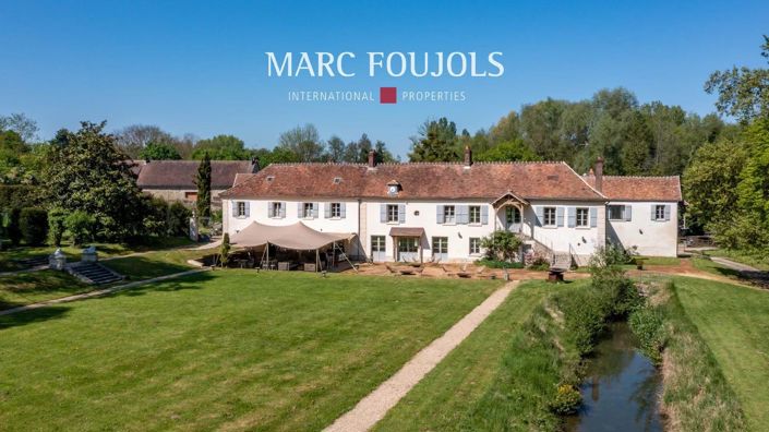 Image No.5-12 Bed House for sale