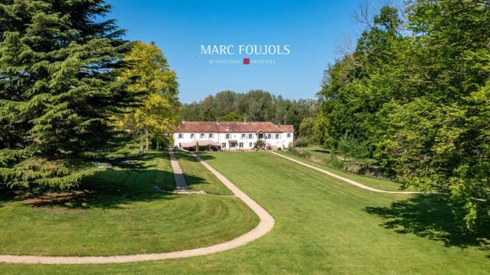 Image No.9-12 Bed House for sale