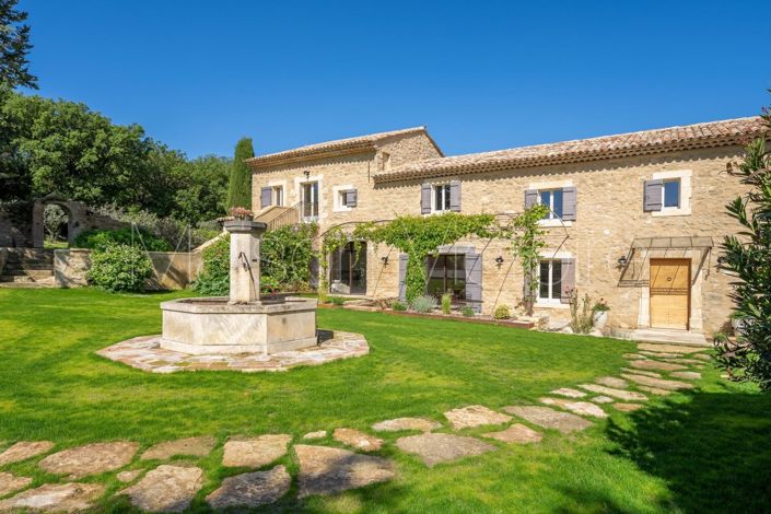 Image No.10-8 Bed House for sale