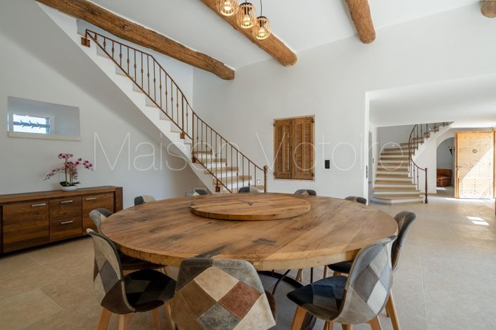 Image No.12-8 Bed House for sale