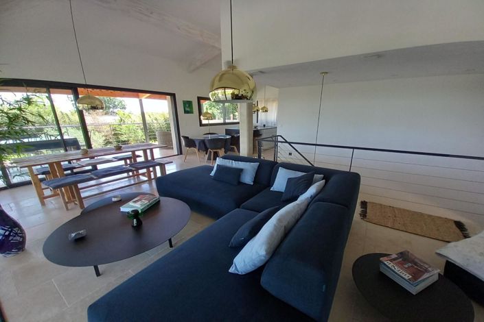 Image No.9-4 Bed House for sale