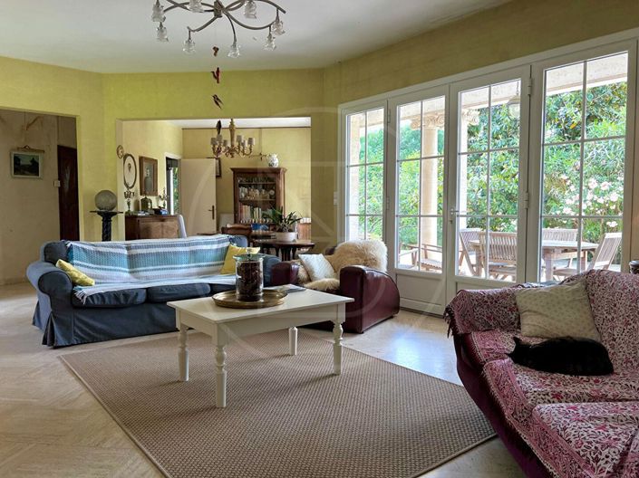 Image No.5-3 Bed House for sale